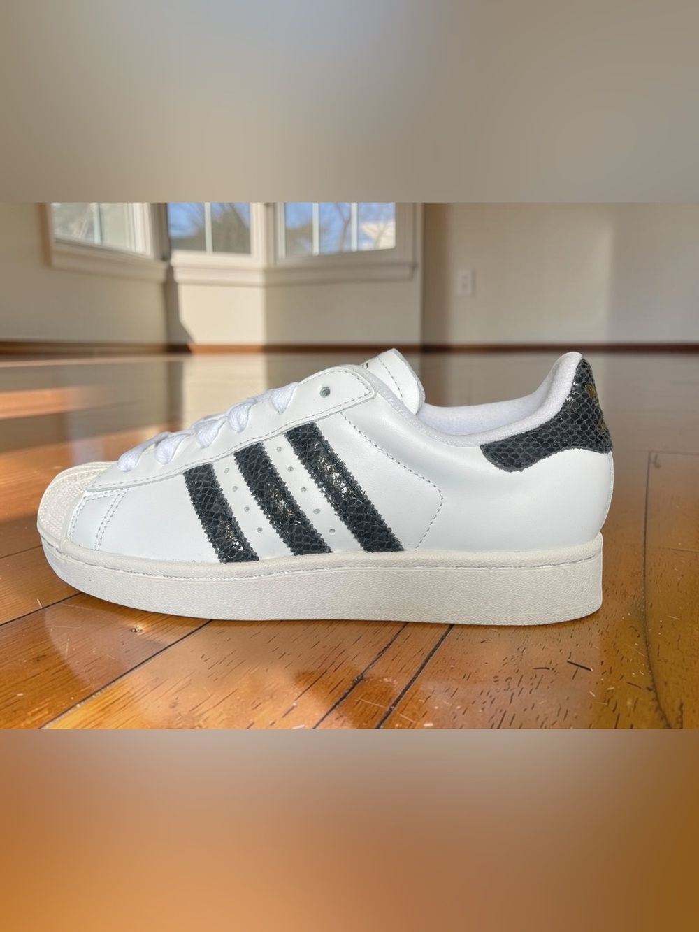 Adidas SUPERSTAR II SHOES Size 7 Woman NEW Snakeskin Cloud White/Gray Six/White